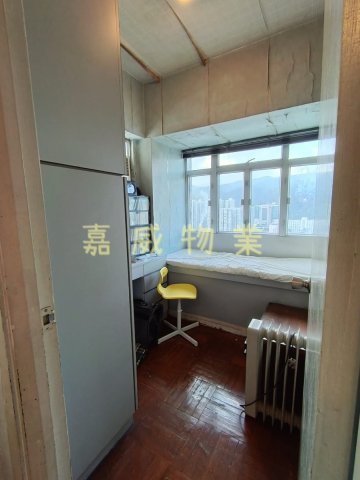 河畔花園 C座