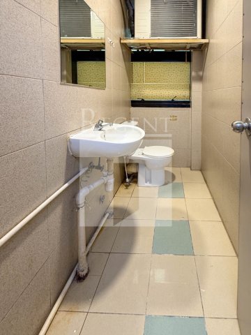 Hong Kong Property, Hong Kong Office