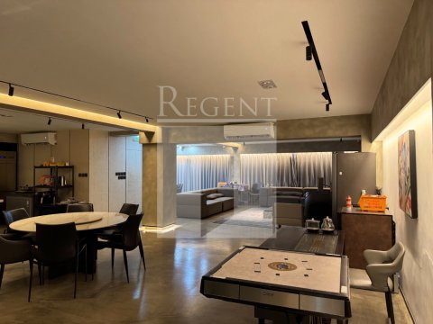 Hong Kong Property, Hong Kong Office