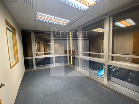 LAWS COM PLAZA (羅氏商業廣場) 