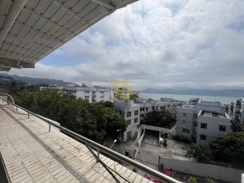 富安居