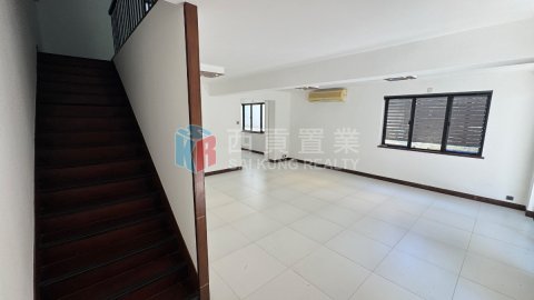 蠔涌村
