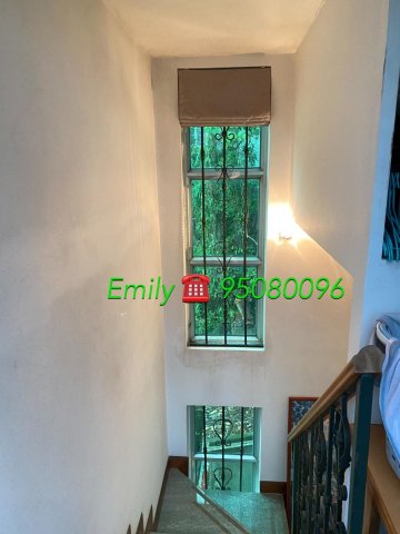 落路下 @ EMILY 95080096