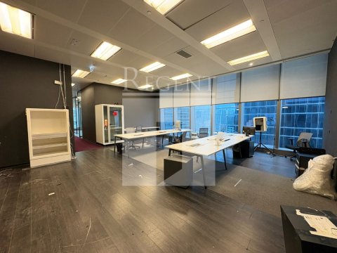 Hong Kong Office, Ctf Life Tower