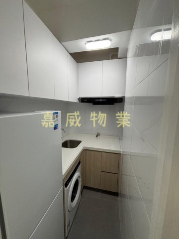 河畔花園 B座