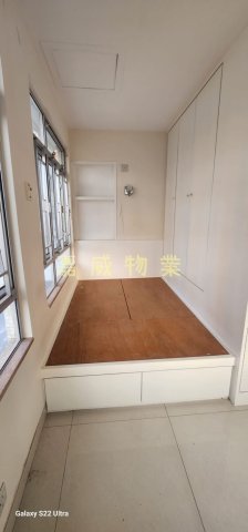 河畔花園 D座
