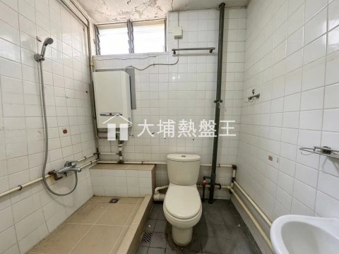 富亨村  