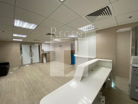PIONEER CTR (始創中心) 