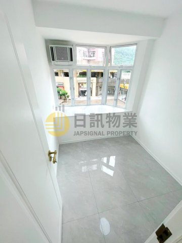 荃灣中心 成都樓