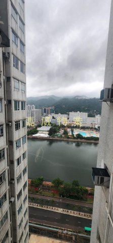 河畔花園 E座