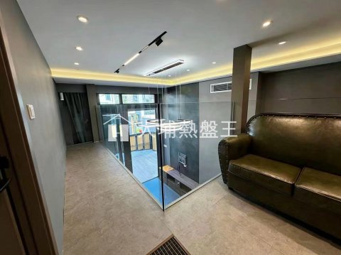 名日九肚山 洋房