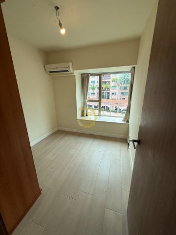 HONG KONG GOLD COAST PH 2C BLK 21