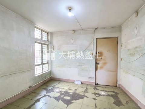 富亨村  