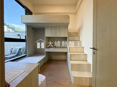 名日九肚山 洋房