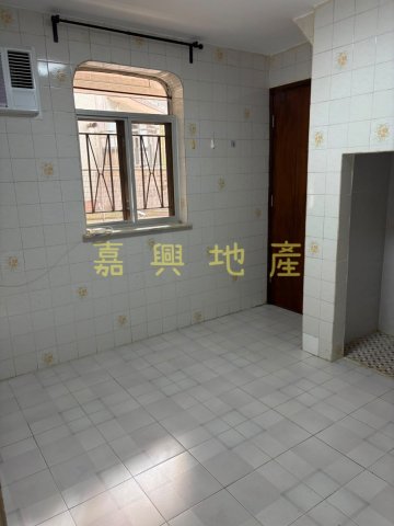 多石村