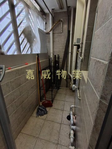 愉城苑 D座 城康閣