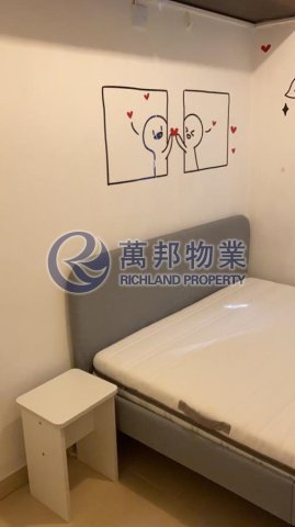 下黃宜凹