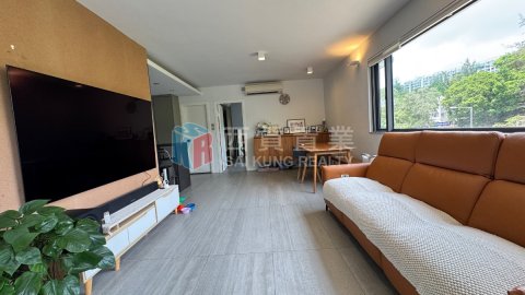 井欄樹村