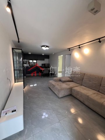 錦上路核心地段 靚裝中層