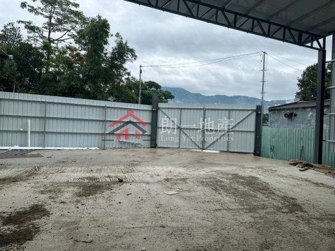 粉錦公路萬呎有蓋倉40呎櫃