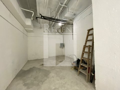 YUCCIE SQUARE TWR 02 (世宙 第02座) 