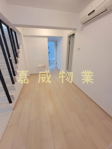 落路下 @ EMILY 95080096