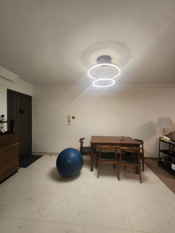 新屋家村
