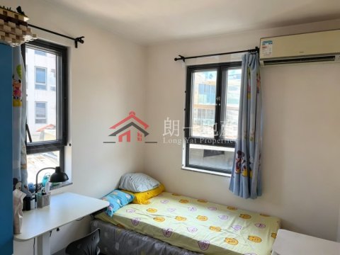 錦上路 大路邊屋苑