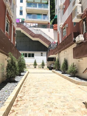 李屋村 沙田豪苑