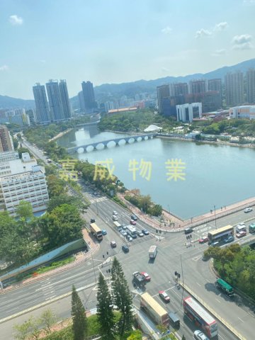 河畔花園 C座