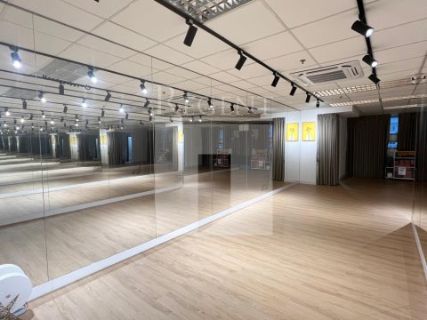 Camelpaint Bldg Blk 03 (駱駝漆大廈 第03座) 