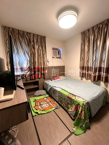 元朗南近路邊屋苑式三樓連天台