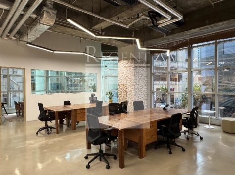 Hong Kong Office, Regent