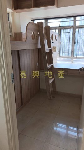 河畔花園 B座