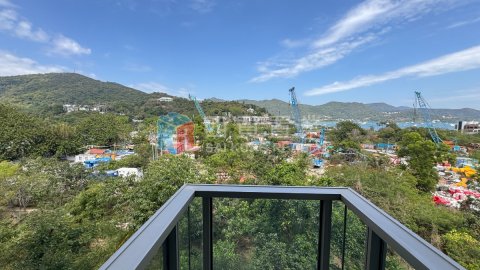 逸瓏園