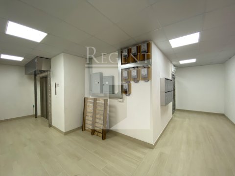 WUI WAH FTY BLDG (匯華工廠大廈) 
