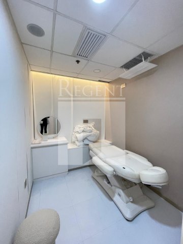 Hong Kong Property, Hong Kong Office