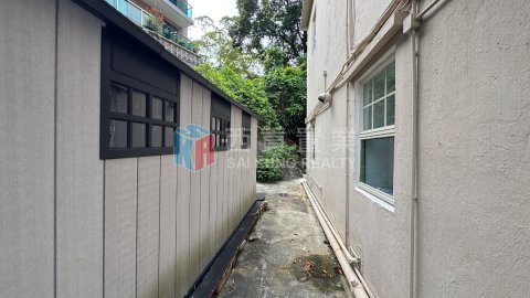 企嶺下老圍