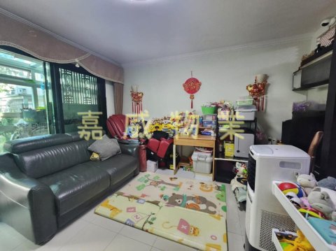 新屋家村