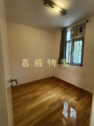 愉城苑 D座 城康閣