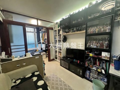 山麗苑  