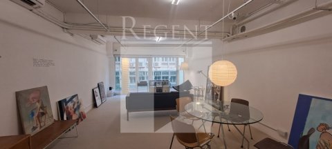 Hong Kong Property, Hong Kong Shop