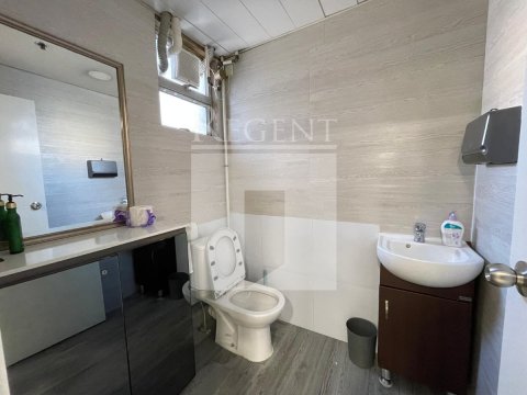 Hong Kong Property, Hong Kong Office