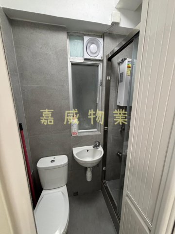 河畔花園 B座