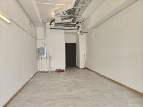 金百盛中心