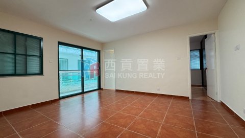 輋徑篤