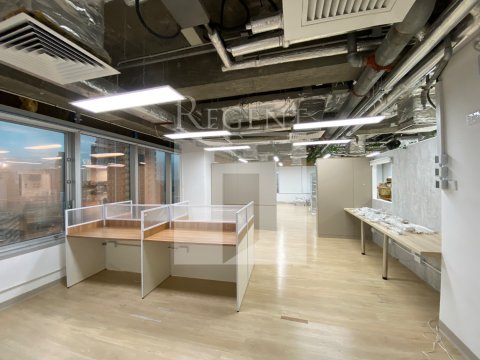 PIONEER CTR (始創中心) 