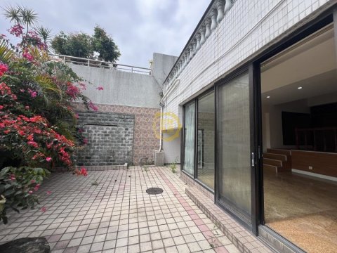 富安居