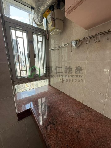 河畔花園 C座