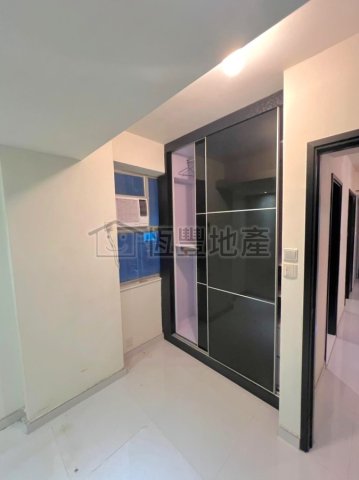 WALTON EST TAK SHOU HSE B3 (PSPS)